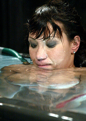 free sex pornphotos Waterbondage Ava Devine Casting Wet Foto Shot