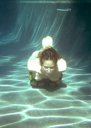 free sex pornphoto 14 Brooke Bound Jade Marxxx phts-blonde-zoe waterbondage