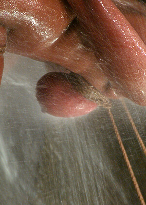 free sex pornphoto 15 Candace Von mygf-brunette-blondetumblrcom waterbondage