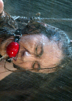 free sex photo 7 Charlotte Brooke blurle-fetish-seeing-video waterbondage