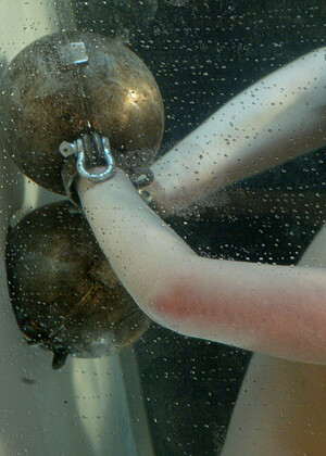 free sex photo 16 Dana Dearmond extreme-bondage-banned waterbondage