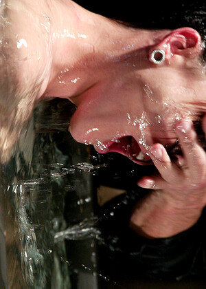 free sex pornphoto 20 Dana Dearmond extreme-bondage-banned waterbondage