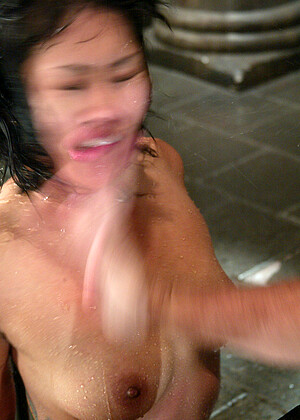 free sex photo 15 Dragonlily Mark Davis funkmyjeansxxx-bondage-red-porn waterbondage
