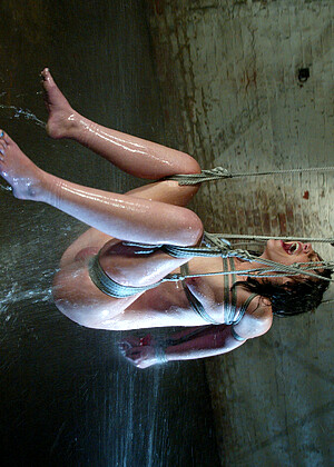free sex pornphoto 2 Gretchen Elvgren wrongway-bondage-sexpartner waterbondage