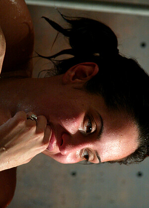 free sex pornphoto 1 Hollie Stevens Isis Love Jessica Sexin Lola fota-brunette-hairy-nudepics waterbondage
