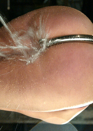 free sex pornphoto 5 Hollie Stevens thegym-legs-xxxdownload waterbondage