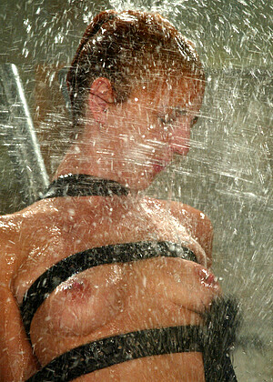 free sex photo 1 Ivy titt-redhead-videos-cortos waterbondage