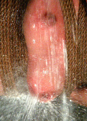 free sex pornphoto 20 Julie Night aamerica-milf-skull-girl waterbondage