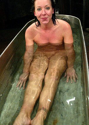 free sex photo 17 Julie Night haired-fetish-sexbeauty waterbondage