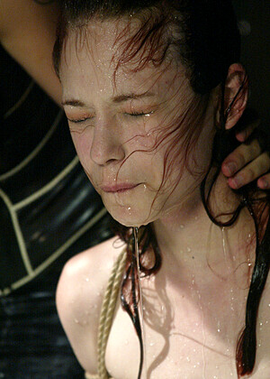free sex pornphoto 11 Justine Joli Sarah Blake dakota-fetish-porno-pass waterbondage