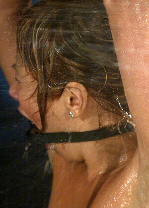 free sex photo 11 Keeani Lei Kat ddfprod-blonde-nude-wet waterbondage