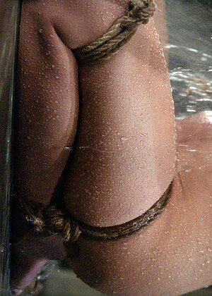free sex pornphoto 8 Lola cherry-brunette-mymouth waterbondage