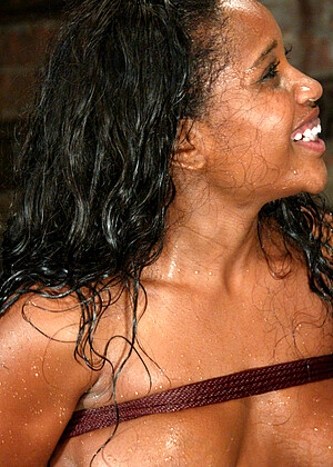 free sex photo 10 Lori Alexia Sgt Major aunty-ebony-perfect-girls waterbondage