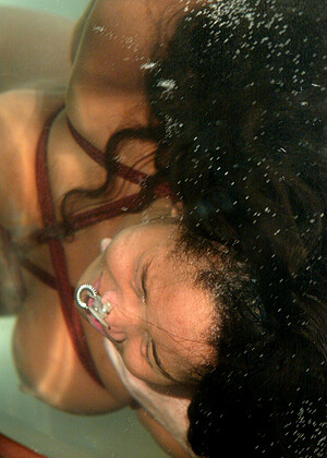free sex pornphotos Waterbondage Lori Alexia Sgt Major Desibees Wet Sex Goro