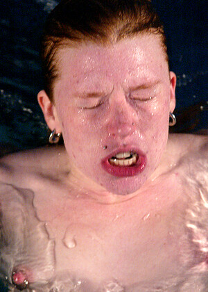 free sex photo 2 Madison Young hello-milf-zoey waterbondage
