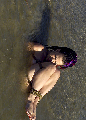 free sex pornphoto 13 Mallory Knots bangbors-mature-butt-sex waterbondage