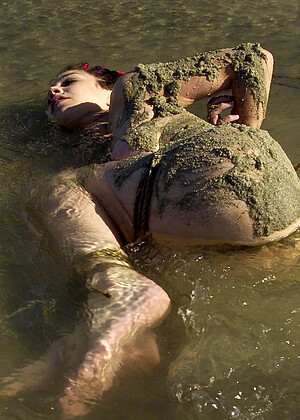 free sex pornphoto 7 Mallory Knots bangbors-mature-butt-sex waterbondage
