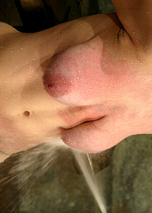 free sex pornphoto 12 Mallory Knots desnudas-milf-bebes waterbondage