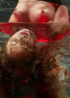 free sex pornphoto 9 Maya Matthews legsworld-machine-fucked-one waterbondage