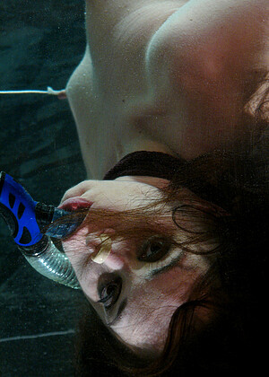 free sex pornphoto 6 Maya Matthews sexhab-brunette-sexporn-bugil waterbondage