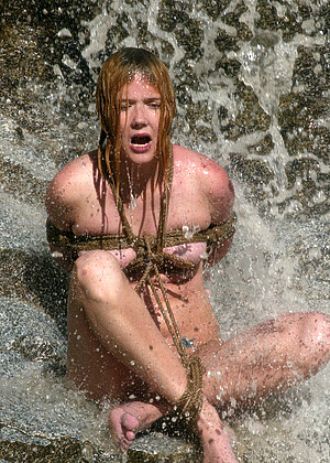 free sex pornphoto 3 Star pee-wet-pornmag waterbondage