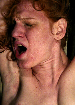 free sex pornphoto 3 Sye Rena bodyxxx-redhead-pornfun waterbondage