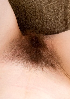 free sex photo 15 Fani curve-hairy-chut-porns wearehairy