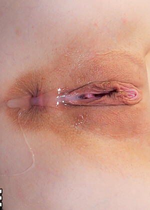 free sex pornphoto 7 Kyle Mason Sylvie Sterling tame-wet-nightclub wetvr