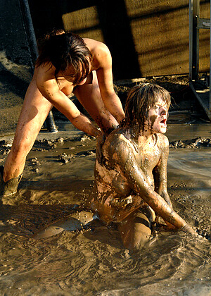 free sex pornphoto 13 Annie Cruz Sandra Romain Tyla Wynn channel-brunette-evil whippedass