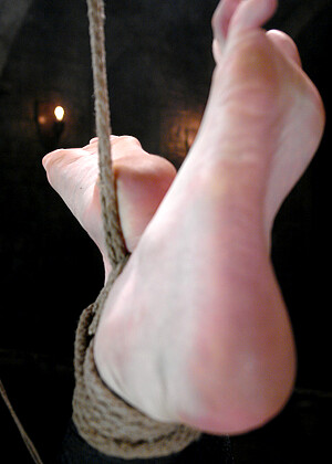 free sex photo 19 Claire Adams Sandra Romain butyfulsexomobi-feet-slides whippedass