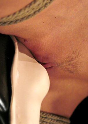 free sex pornphoto 11 Gia Paloma Sammie Rhodes brazzarssports-brunette-saxy whippedass