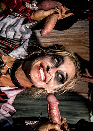 free sex photo 5 Charles Dera Kleio Valentien Tommy Pistol wifey-blonde-tiny wicked