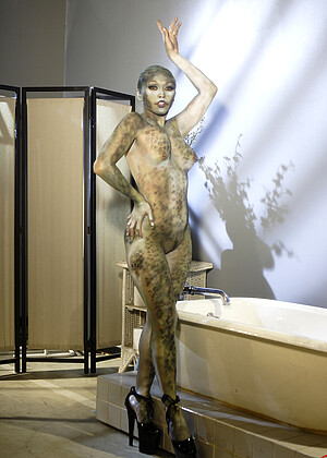 free sex photo 21 Derrick Pierce Mika Tan suit-mature-ftv-nude wicked