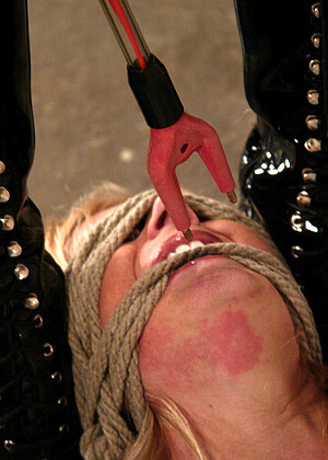 free sex photo 12 Angelene Black Sandra Romain depositfiles-milf-sexgram wiredpussy