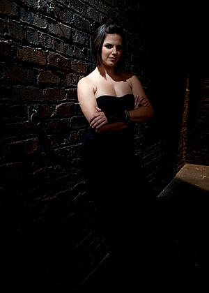 free sex pornphoto 15 Bobbi Starr Dragonlily bigboobhdsex-femdom-socialmedia wiredpussy