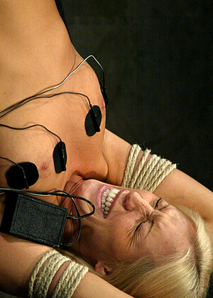 free sex pornphotos Wiredpussy Cassie Pussu Lesbian Strapon