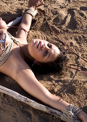 free sex photo 11 Lorelei Lee Mia Bangg Princess Donna Dolore sax-beach-premium-pass wiredpussy
