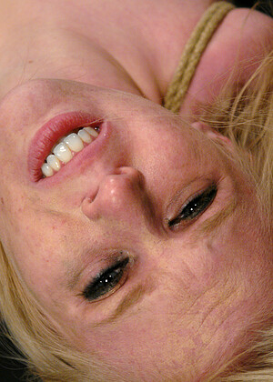 free sex photo 1 Sarah Jane Ceylon korica-reality-doctor-v wiredpussy