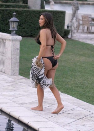 free sex photo 12 Kim Kardashian sexveidos-horny-milf-yung wonderfulkatiemorgan