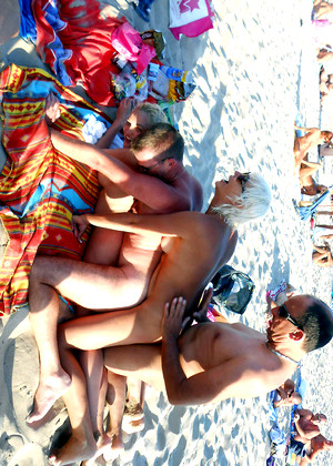 free sex photo 5 Wonderfulkatiemorgan Model kagney-group-sex-xdesi-com wonderfulkatiemorgan