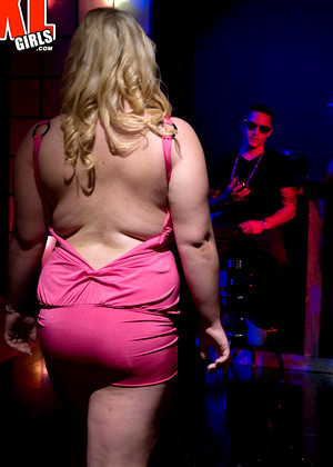 free sex pornphoto 9 Selena Castro Scarlett Rouge anklet-ffm-skymovies-sex xlgirls