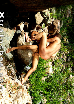 free sex photo 11 Xtrainches Model acrobats-boys-kissing-giral xtrainches