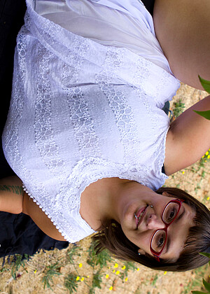 free sex photo 9 Betty H cheyenne-skirt-dominika yanks