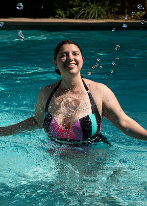 free sex pornphoto 3 Carolina Munoz silk69xxx-babe-finger-fucks zishy